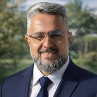 Ramin Navvabpour 